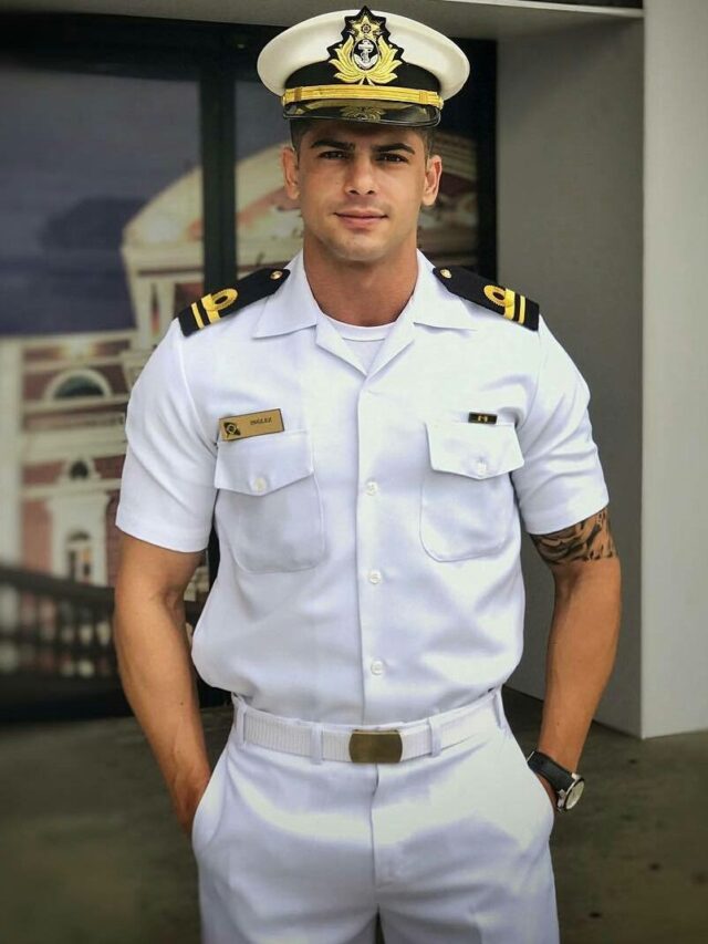 Types of Merchant Navy Officers and their Salary